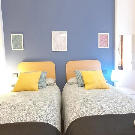 Il Passatore Con Box Auto E Balcone Vicino Stazione Forlì